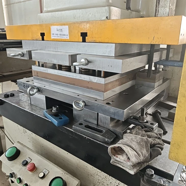 Ultra-Wear Resistant Metal Stamping Die For High Volume Sheet Metal Forming suppliers Ultra-Wear Resistant Metal Stamping Die For High Volume Sheet Metal Forming suppliers