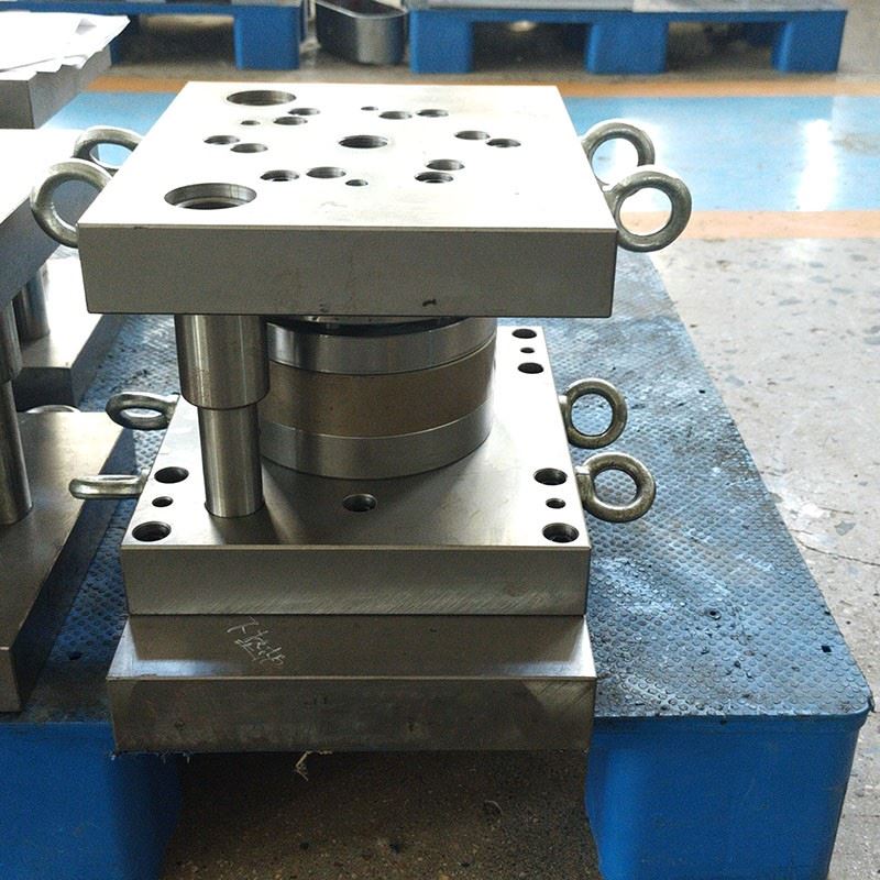 High-Precision Blanking Die Components & Custom Metal Stamping Dies Maker suppliers High-Precision Blanking Die Components & Custom Metal Stamping Dies Maker suppliers